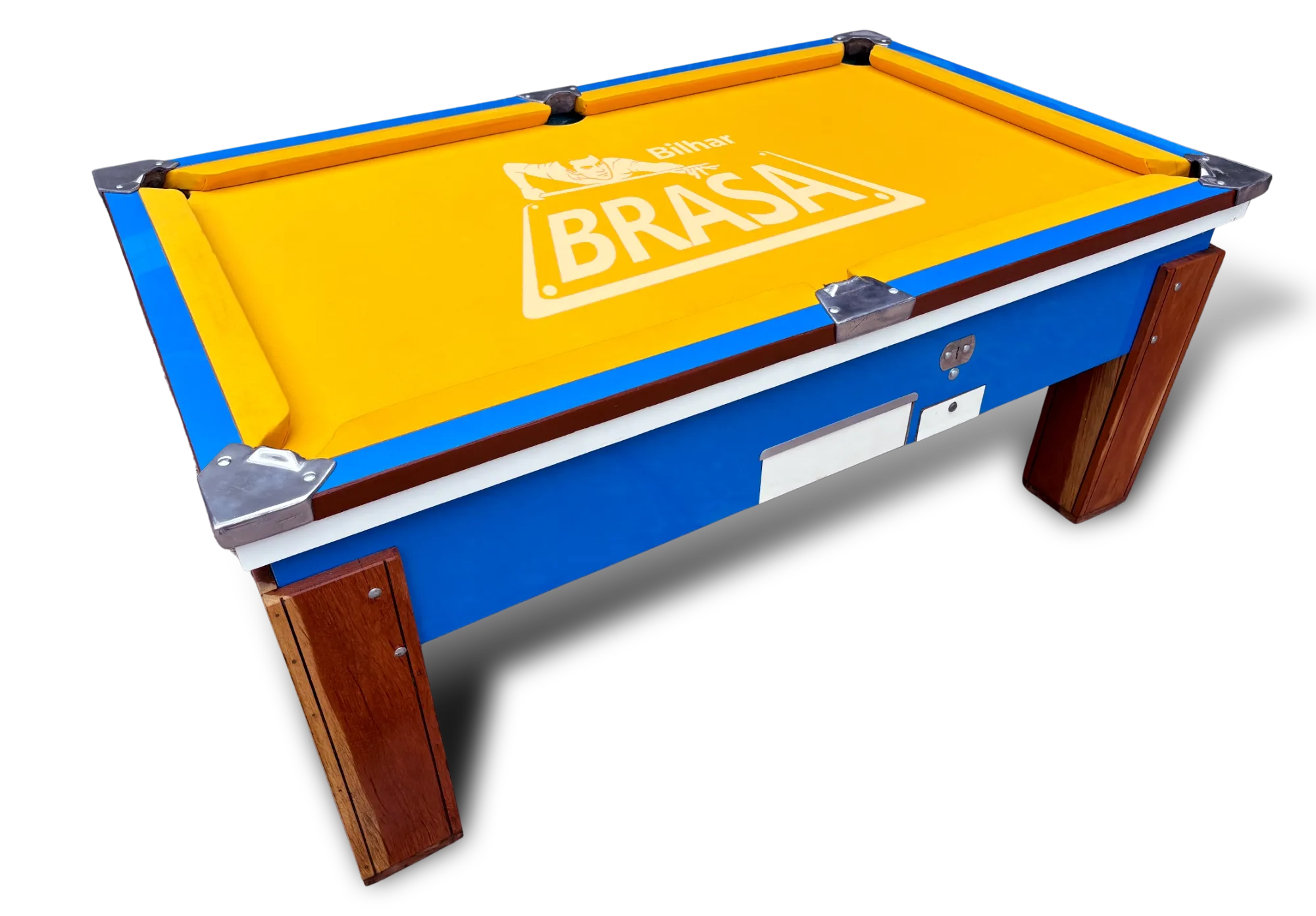 Mesa de bilhar com o feltro personalizado pela marca Bilhar Brasa